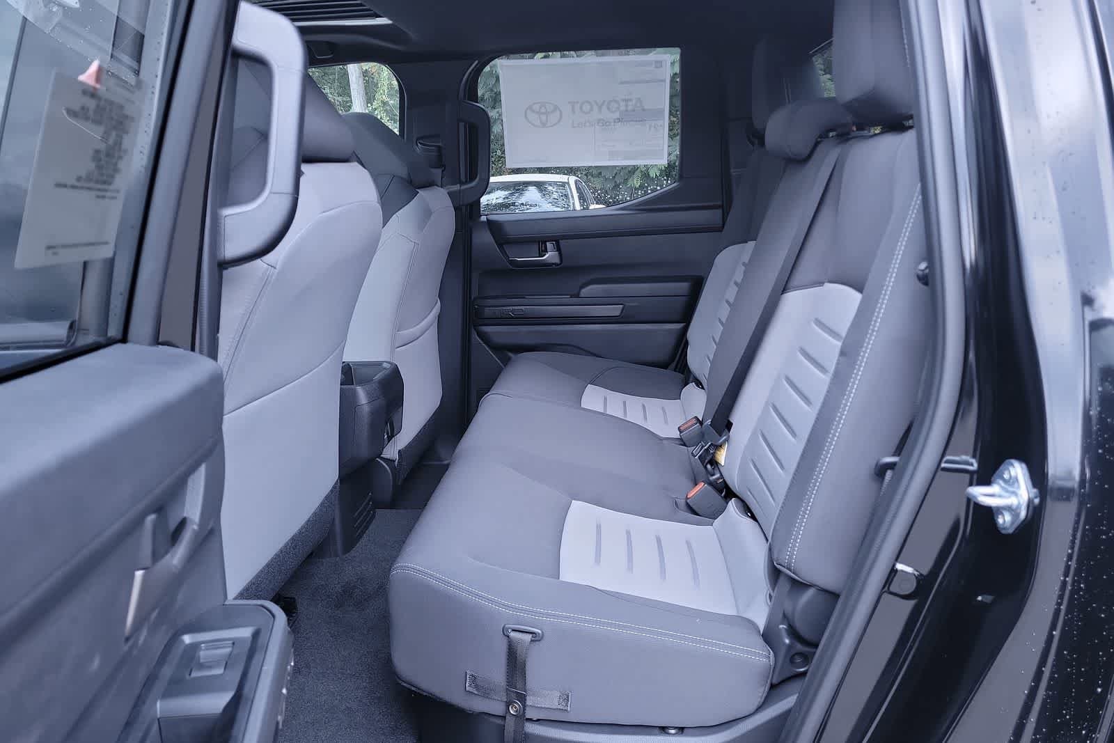 Thumbnail: 2025 Toyota Tacoma - 32