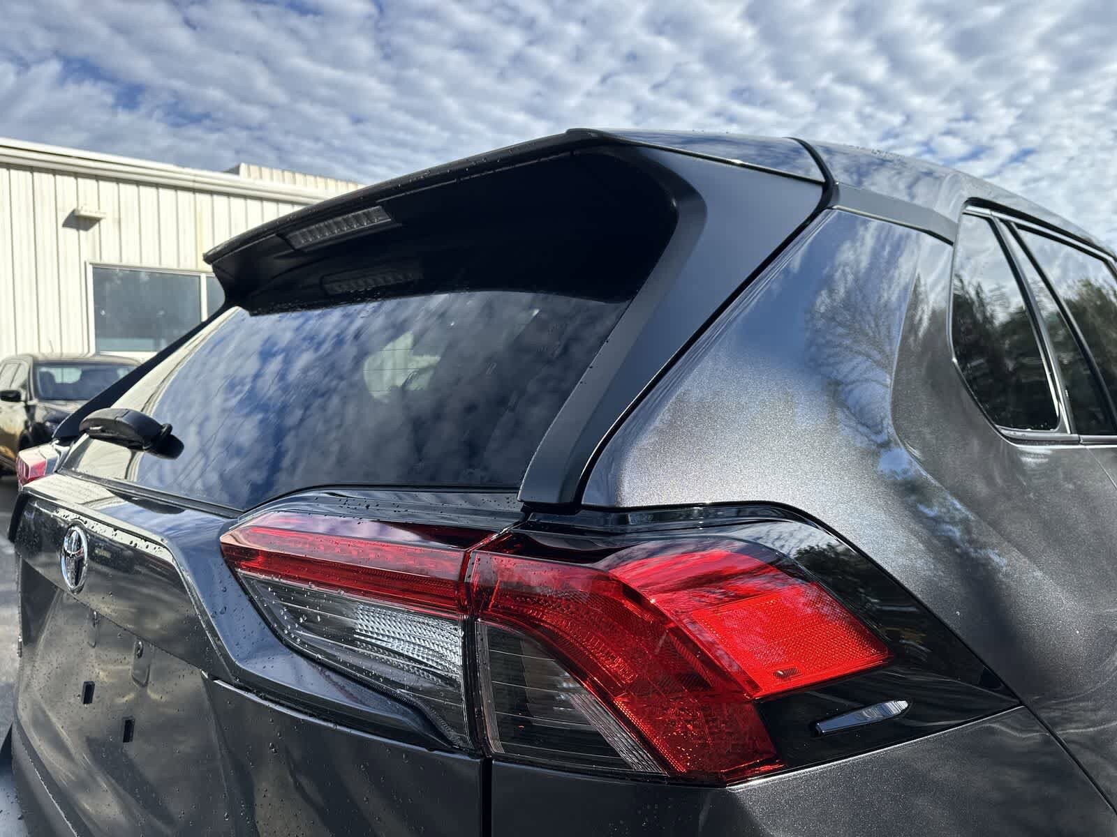 Thumbnail: 2025 Toyota RAV4 - 12