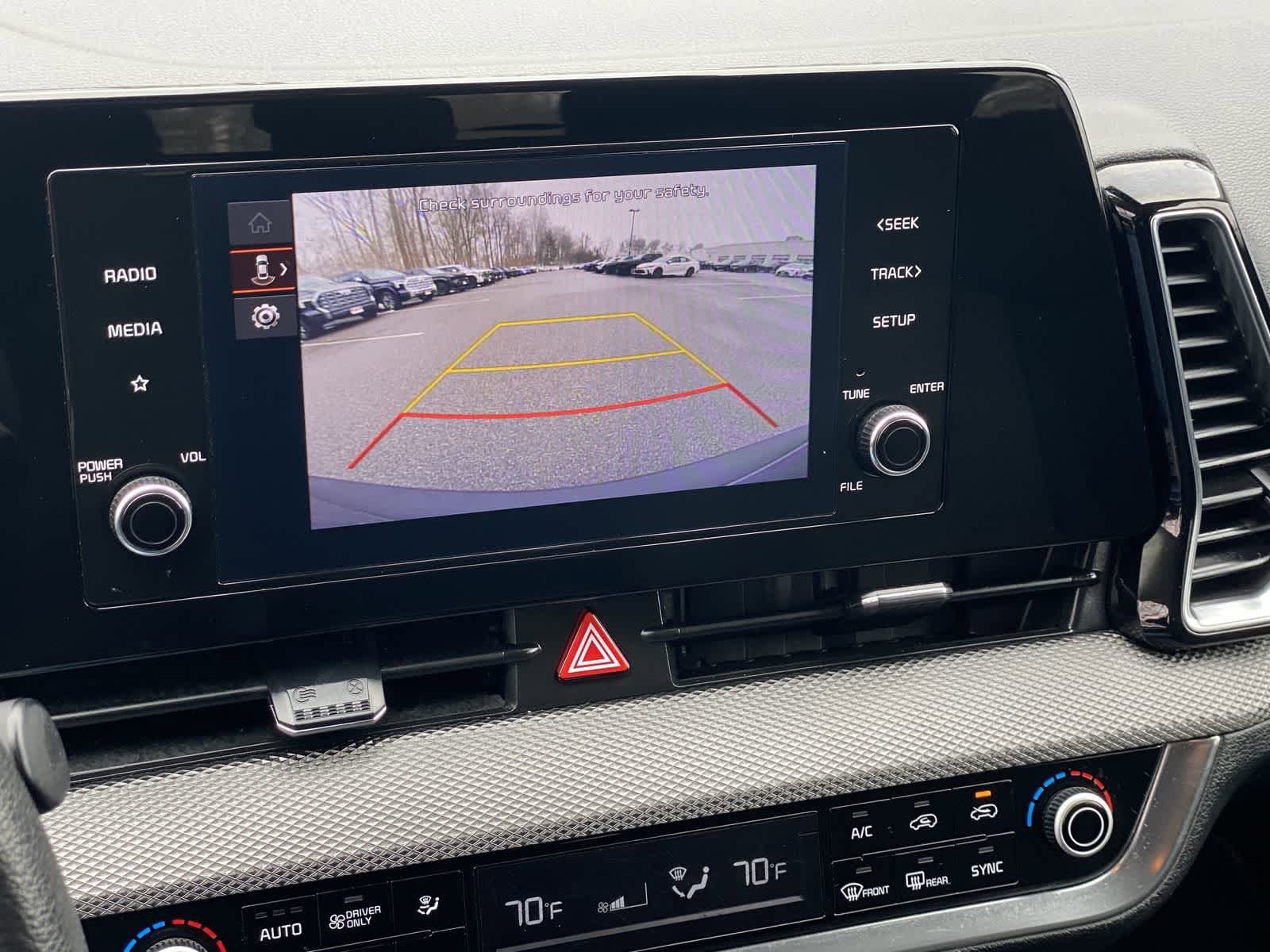 Thumbnail: 2023 Kia Sportage - 30