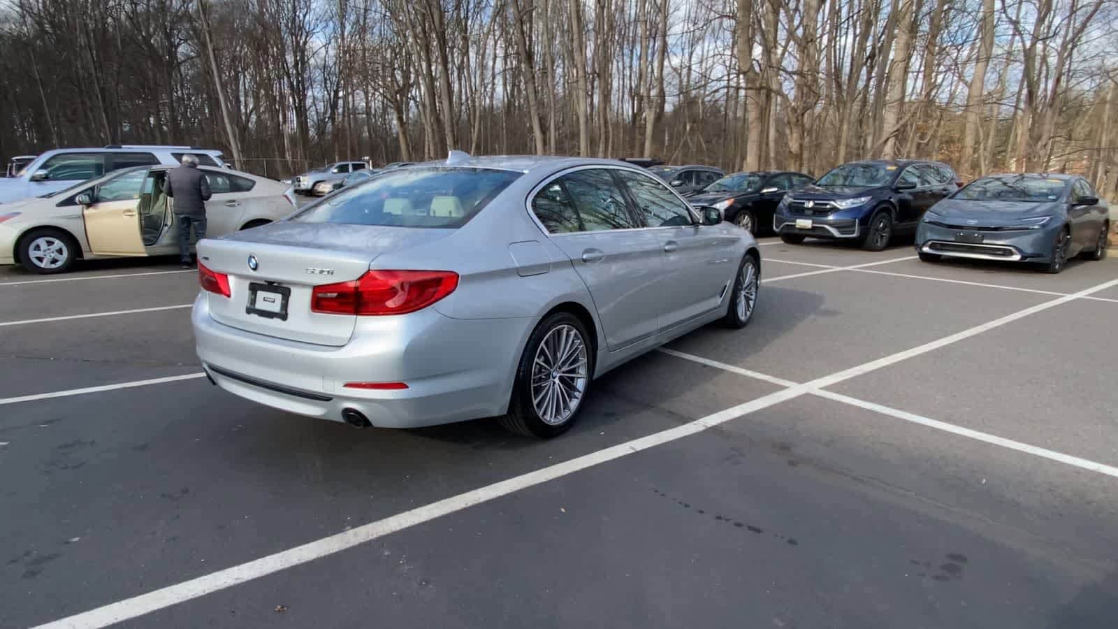 Thumbnail: 2020 BMW 5 Series - 14