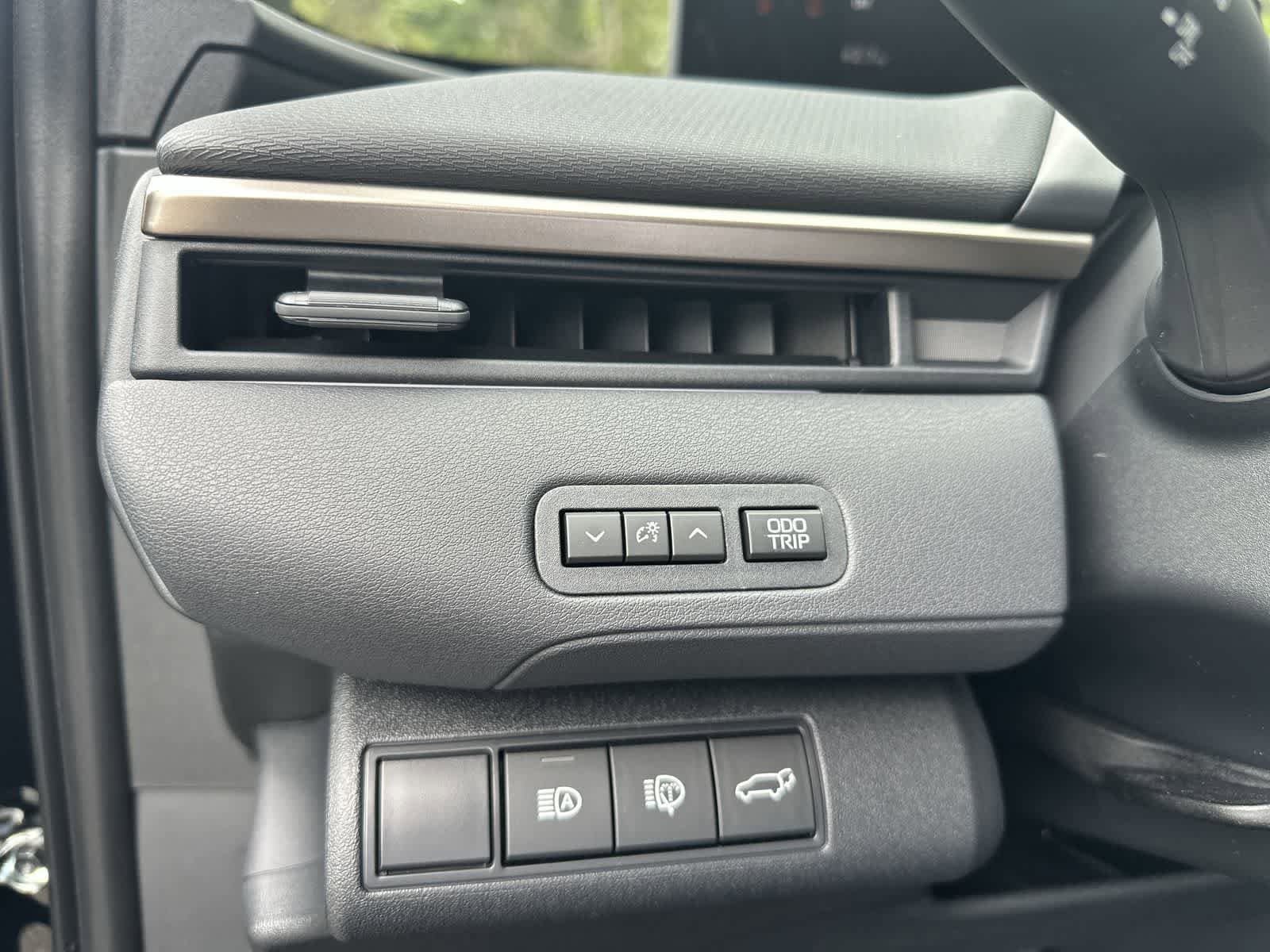 Thumbnail: 2026 Toyota bZ - 30