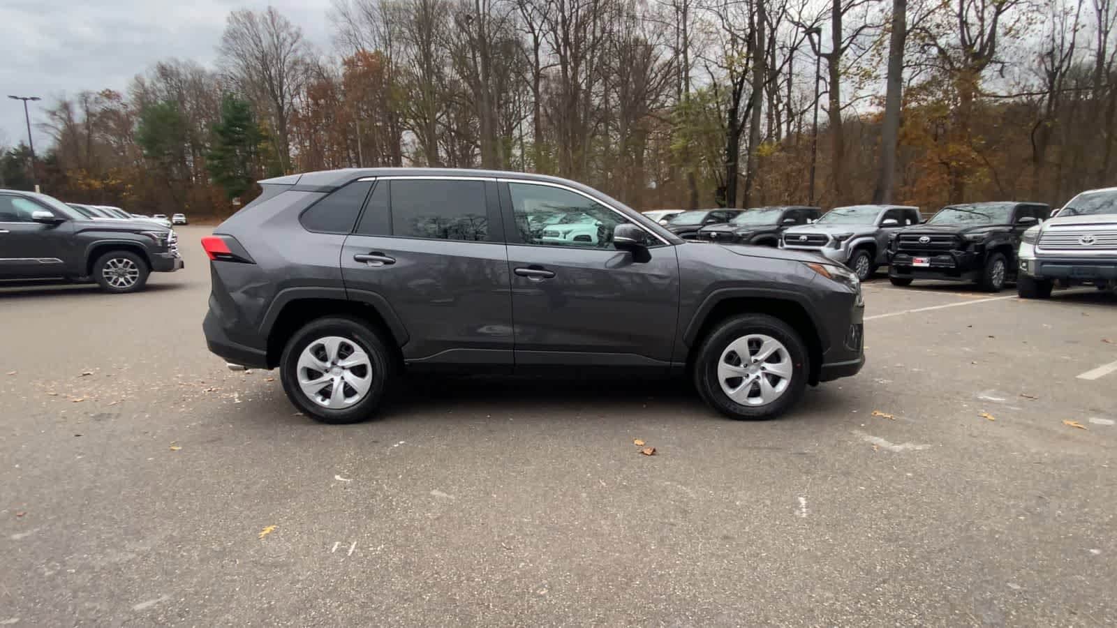 Thumbnail: 2025 Toyota RAV4 - 15