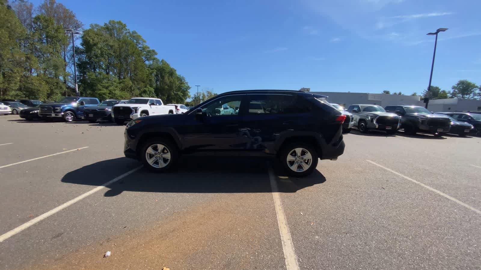 Thumbnail: 2021 Toyota RAV4 - 5