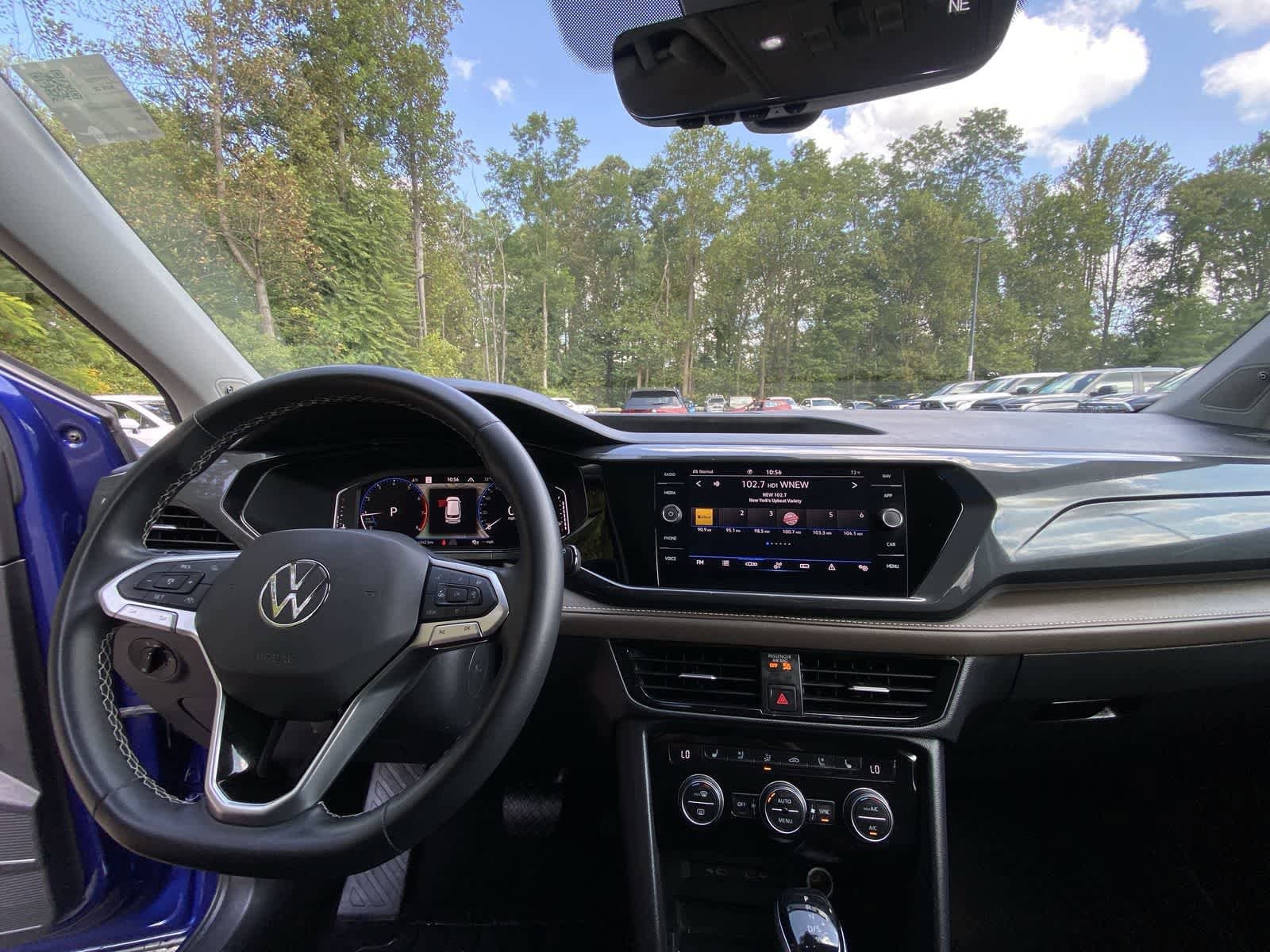 Thumbnail: 2022 Volkswagen Taos - 19