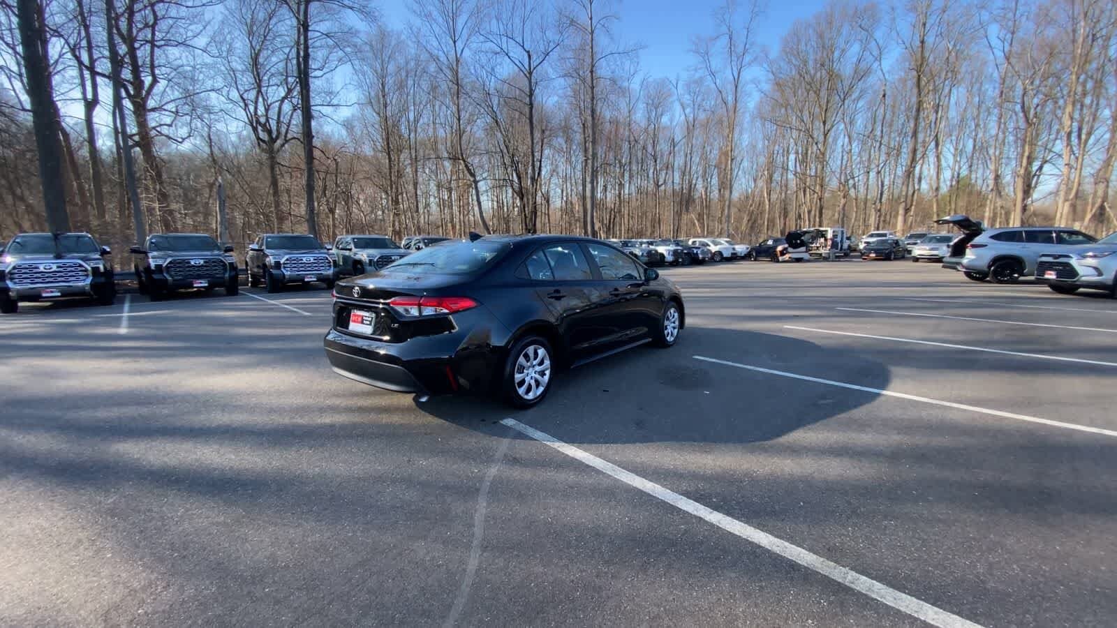 Thumbnail: 2025 Toyota Corolla - 13