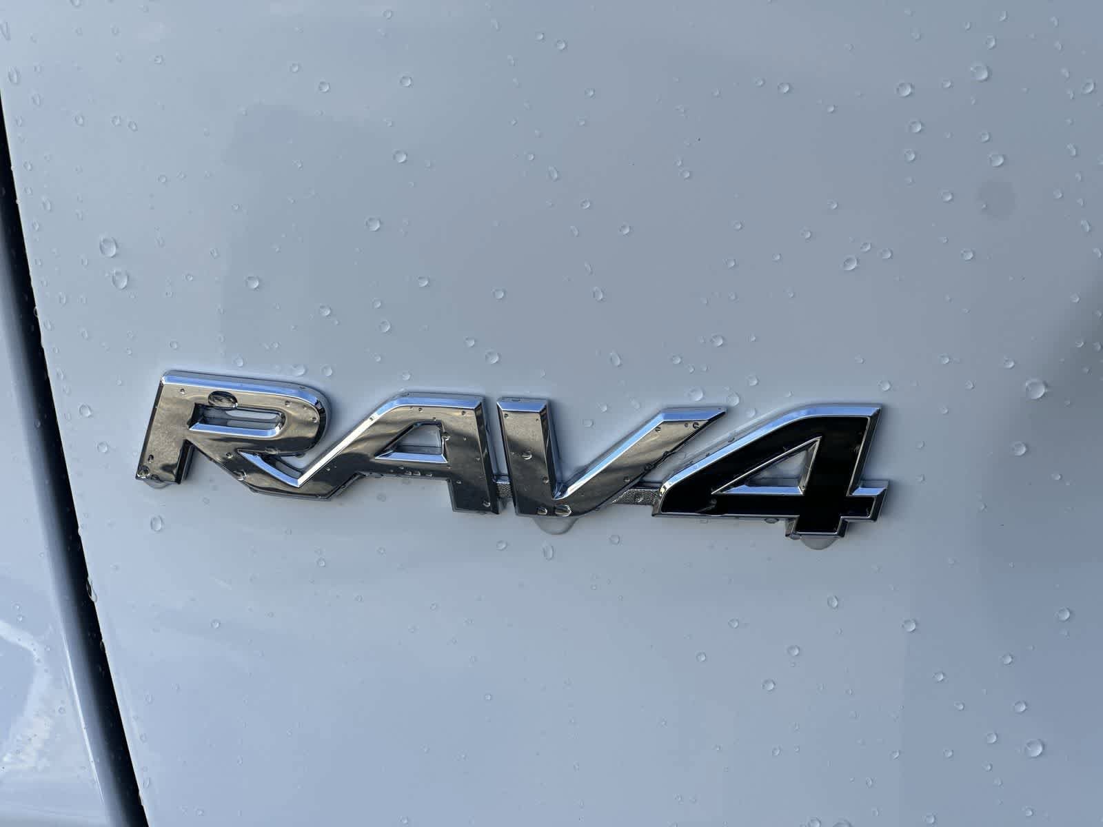 Thumbnail: 2025 Toyota RAV4 - 14