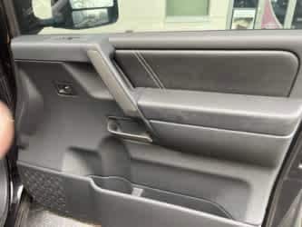 Thumbnail: 2014 Nissan Titan - 11