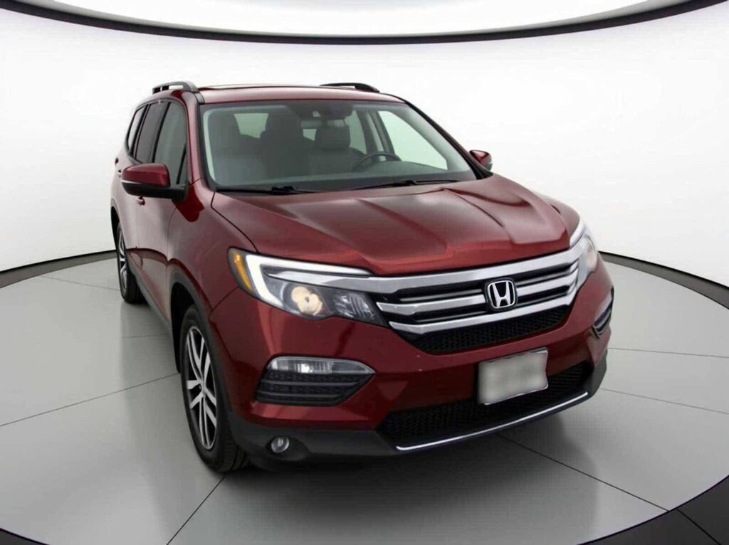 Used 2018 Honda Pilot Touring AWD SUV