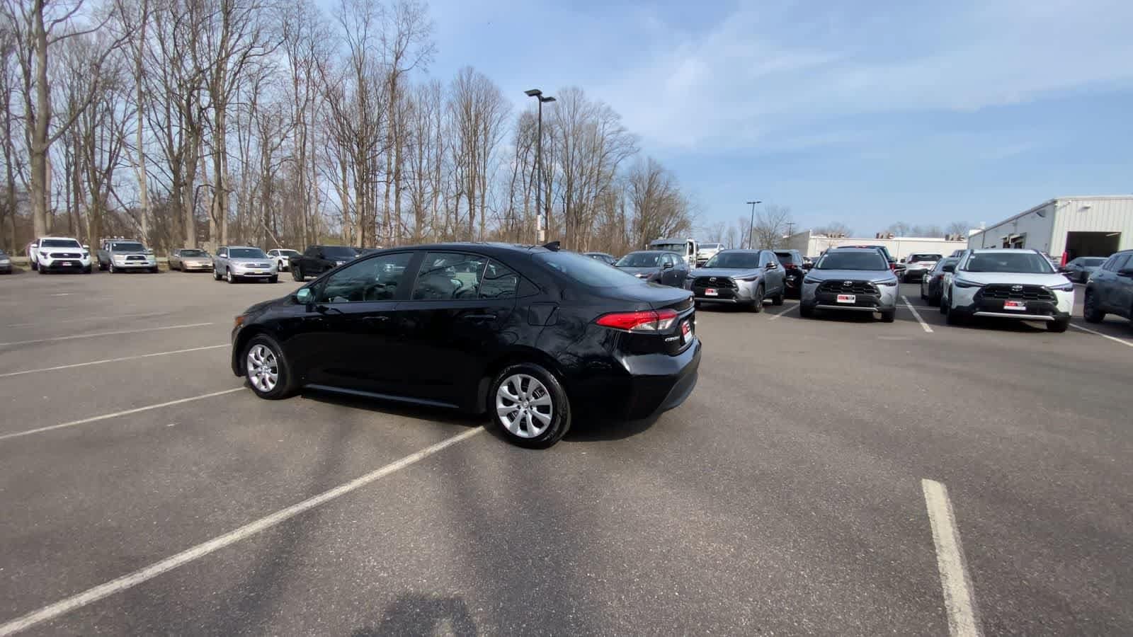 Thumbnail: 2025 Toyota Corolla - 6