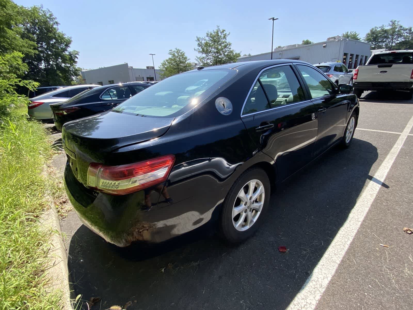 Thumbnail: 2011 Toyota Camry - 7