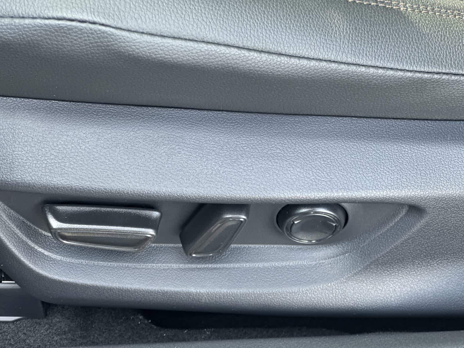 Thumbnail: 2026 Toyota Camry - 26