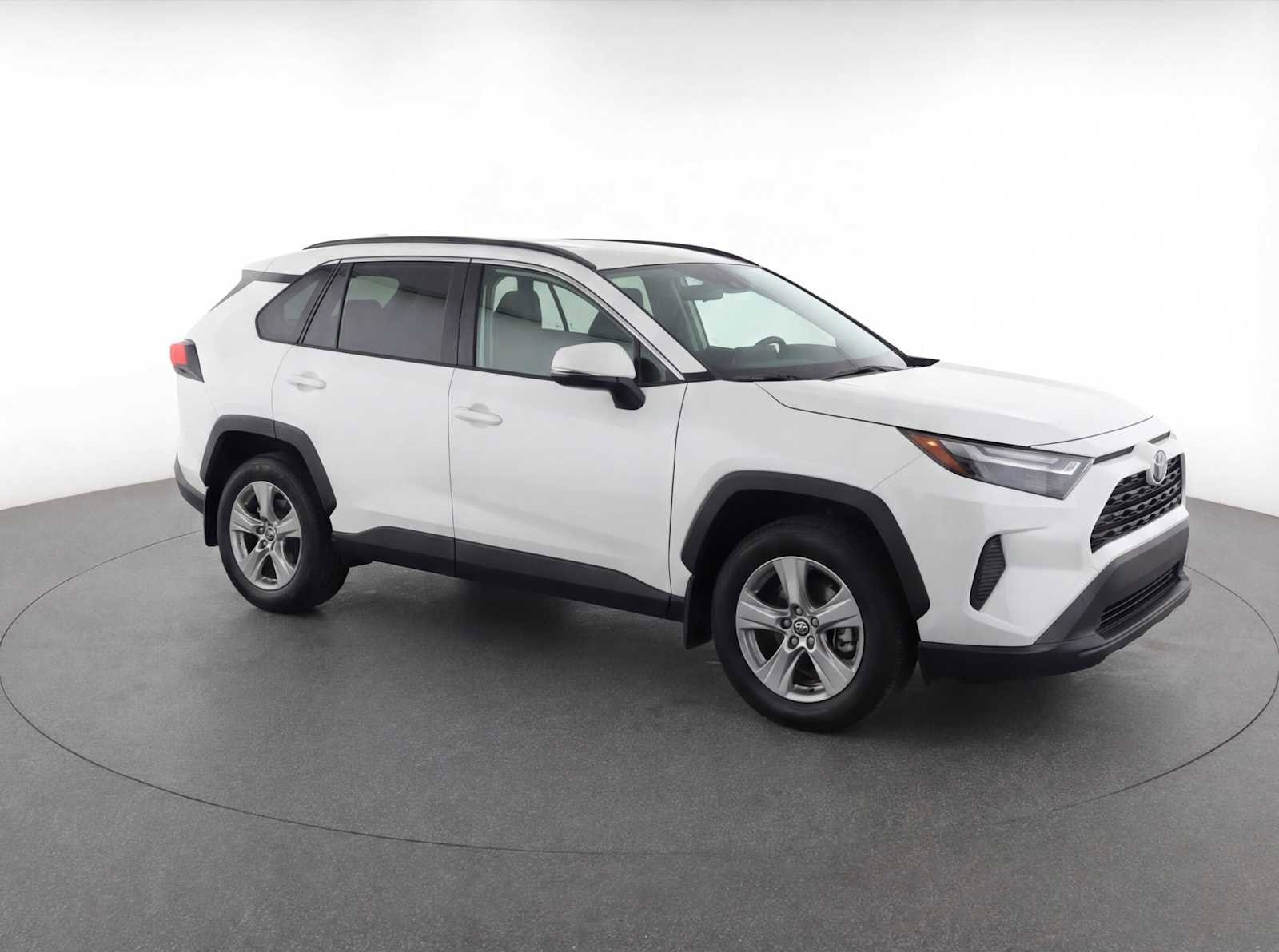 Thumbnail: 2025 Toyota RAV4 - 3