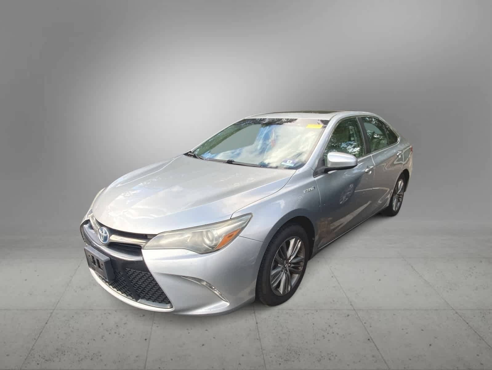 2015 Toyota Camry SE -
                Freehold, NJ