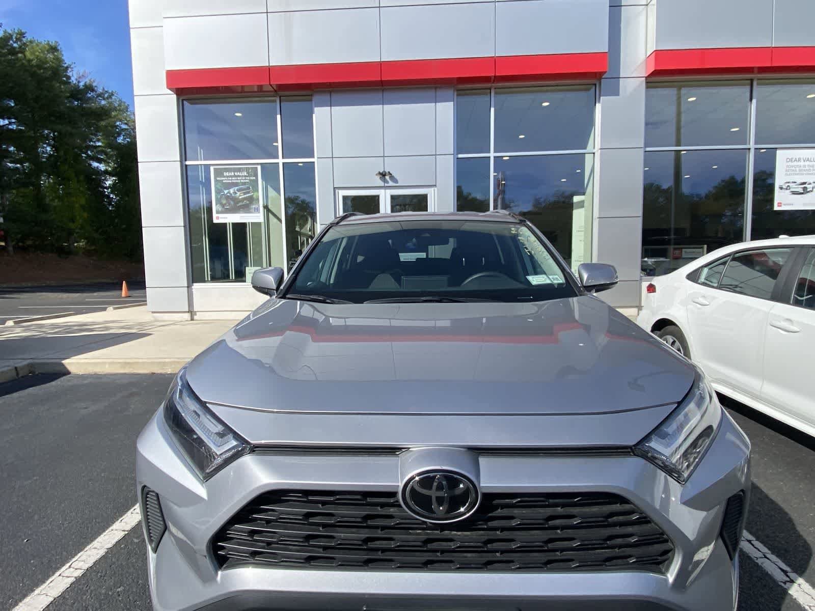 Thumbnail: 2024 Toyota RAV4 - 2