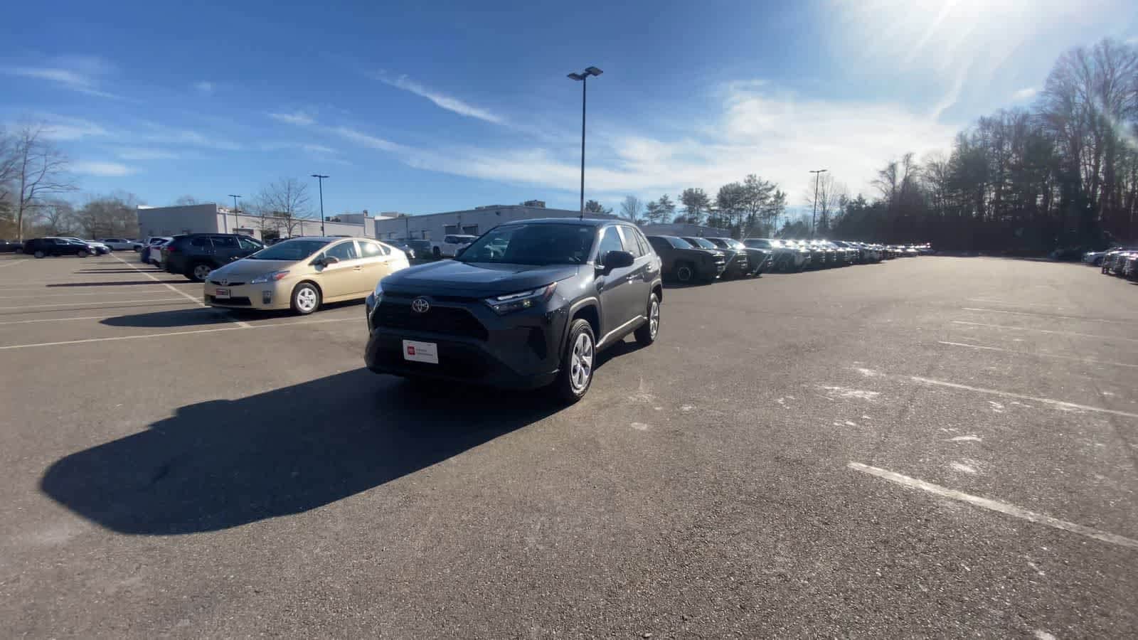 Thumbnail: 2025 Toyota RAV4 - 12