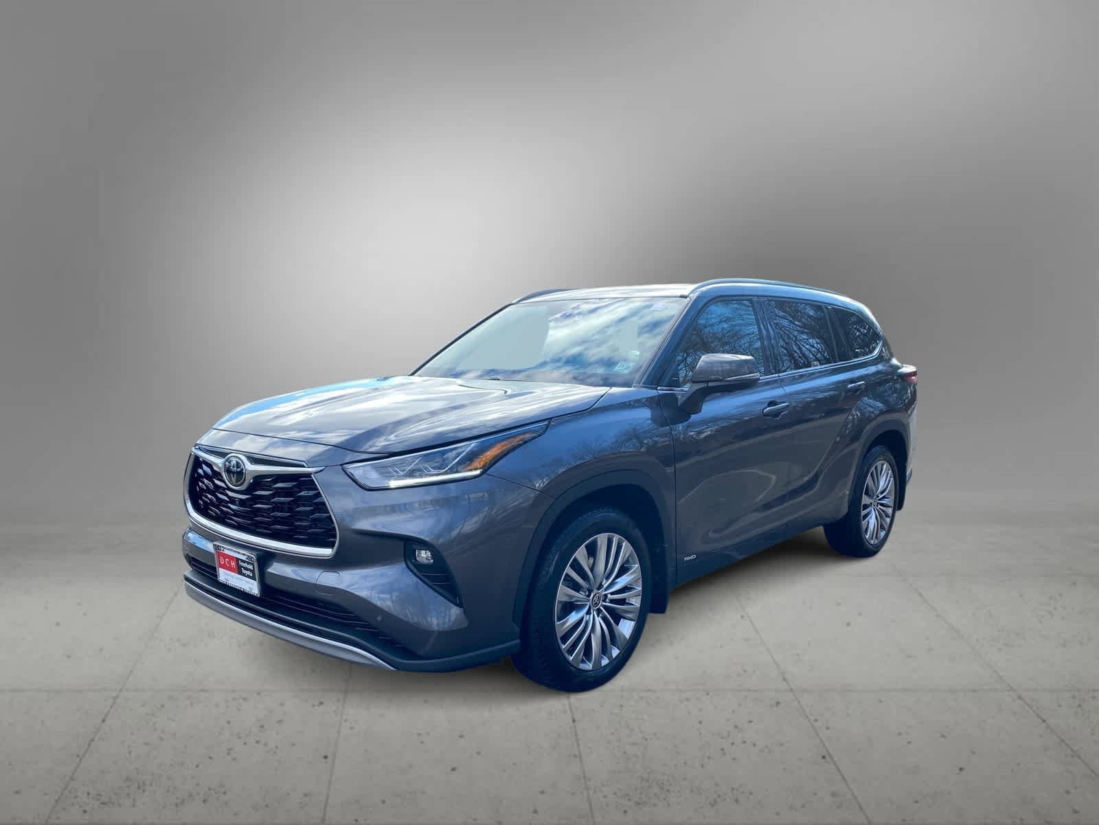 Thumbnail: 2025 Toyota Highlander - 6