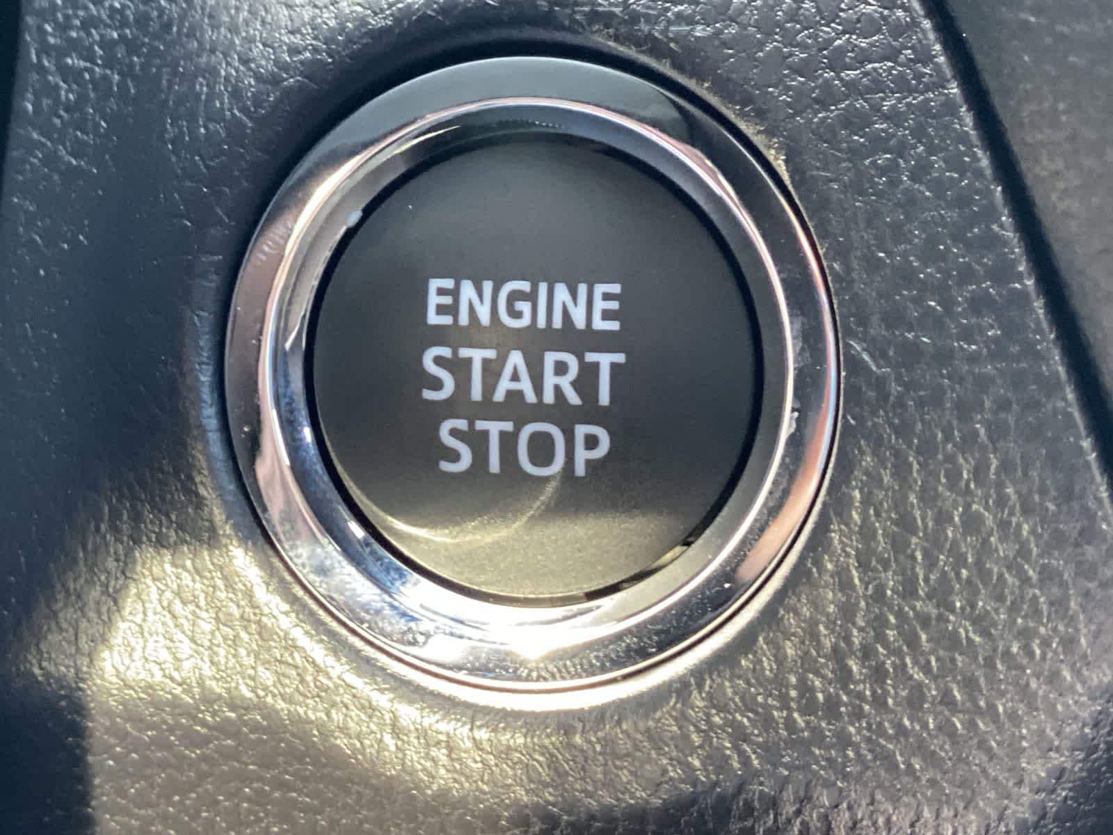 Thumbnail: 2025 Toyota RAV4 - 31