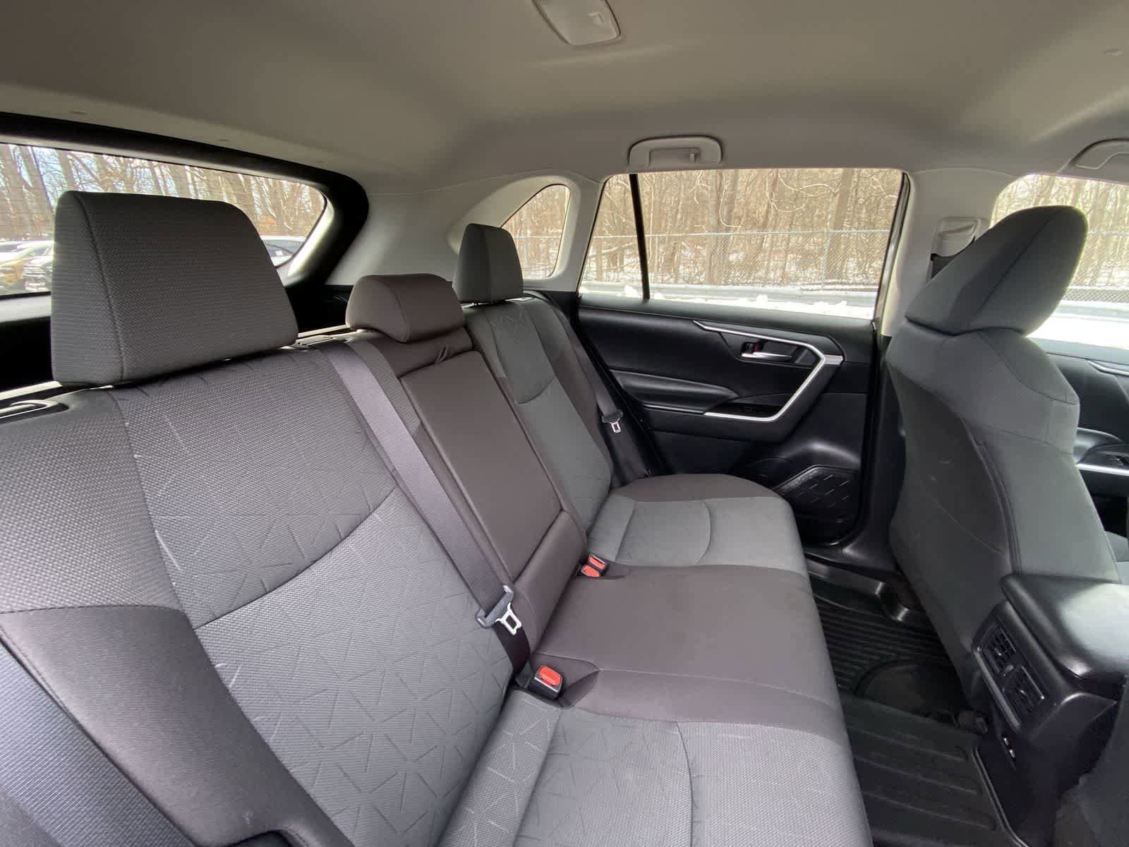 Thumbnail: 2024 Toyota RAV4 - 23