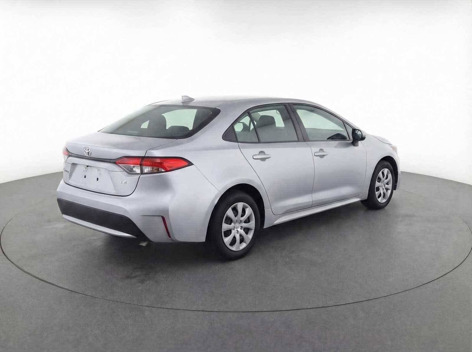 Thumbnail: 2025 Toyota Corolla - 5