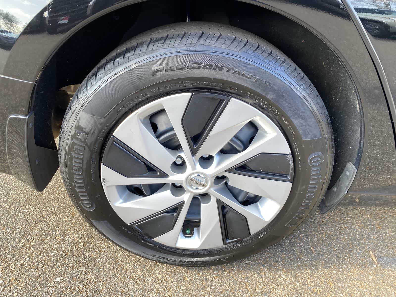 Thumbnail: 2019 Nissan Altima - 13