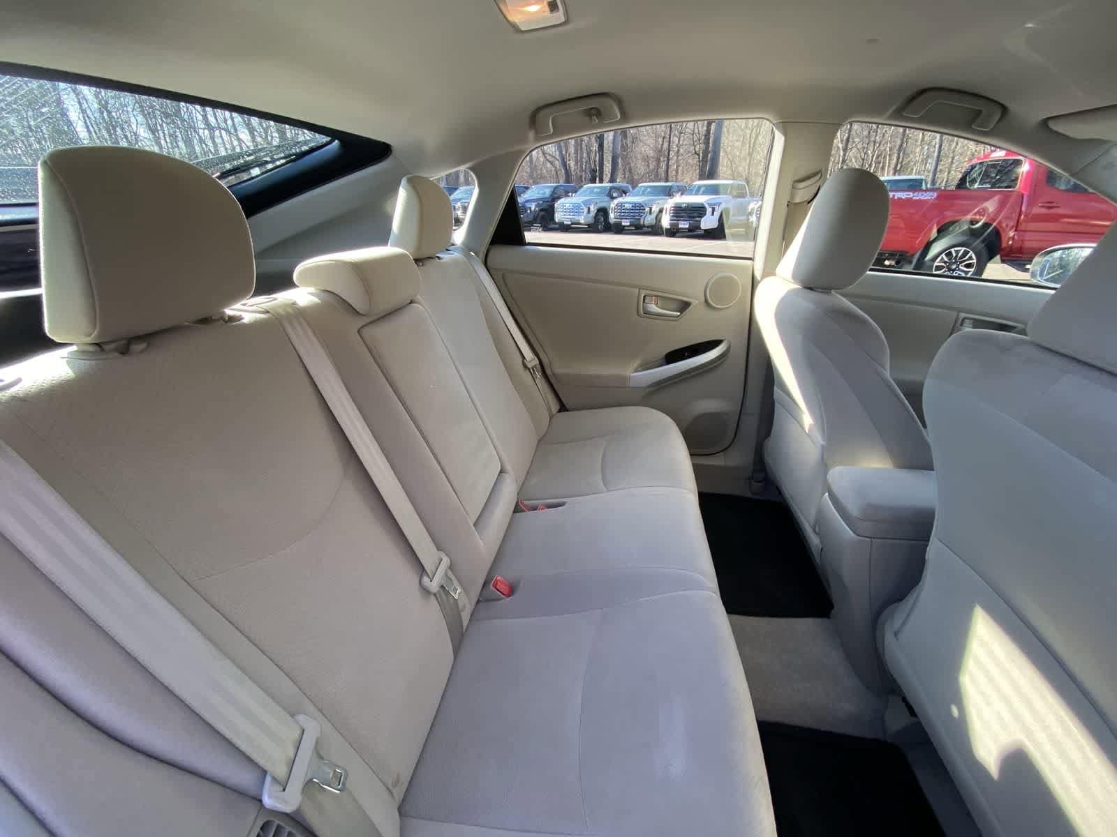 Thumbnail: 2011 Toyota Prius - 28