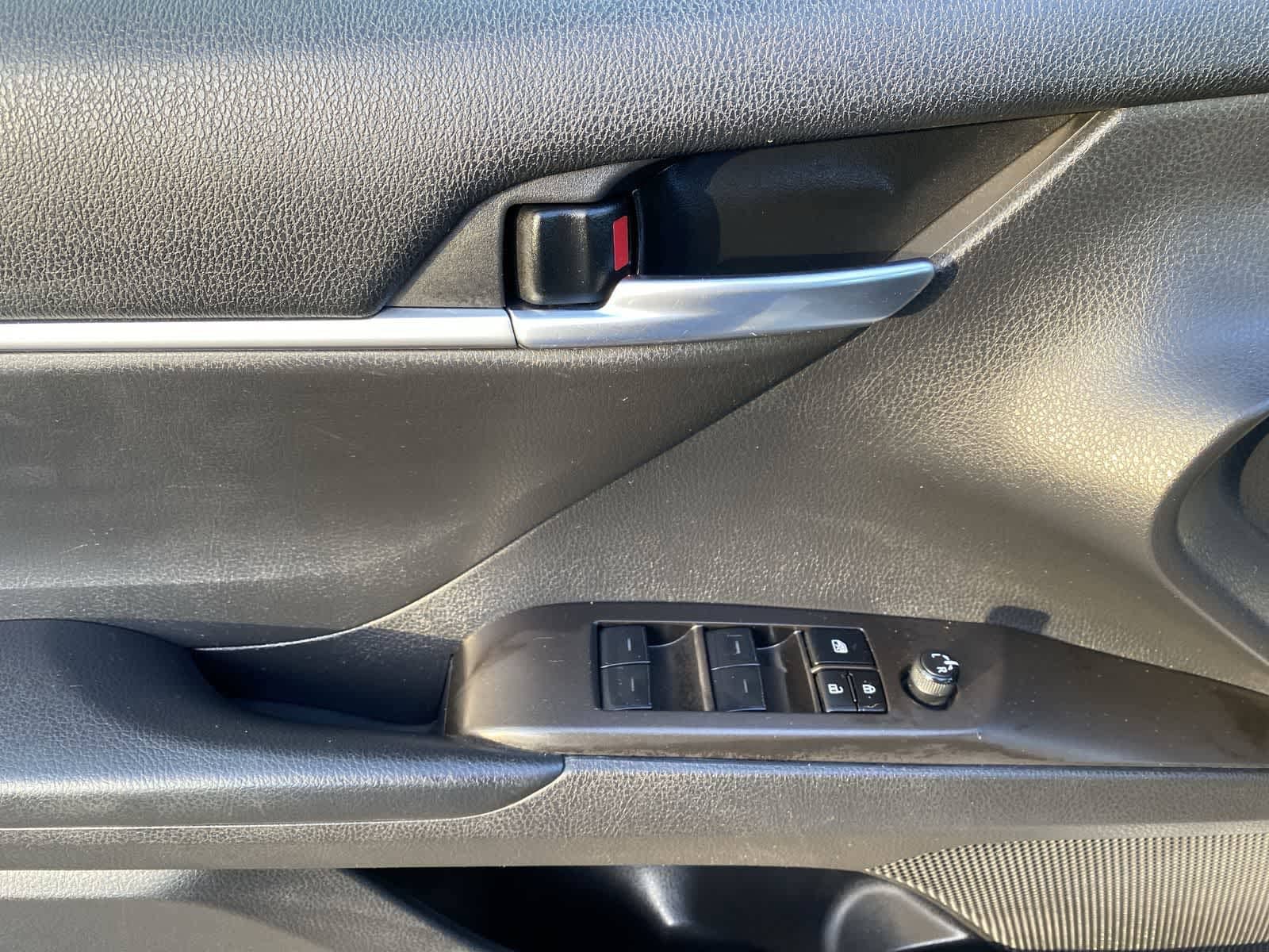 Thumbnail: 2023 Toyota Camry - 15