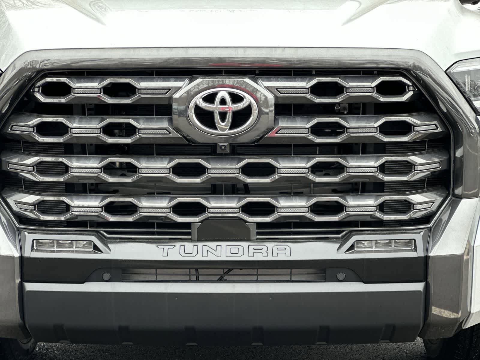 Thumbnail: 2026 Toyota Tundra - 14