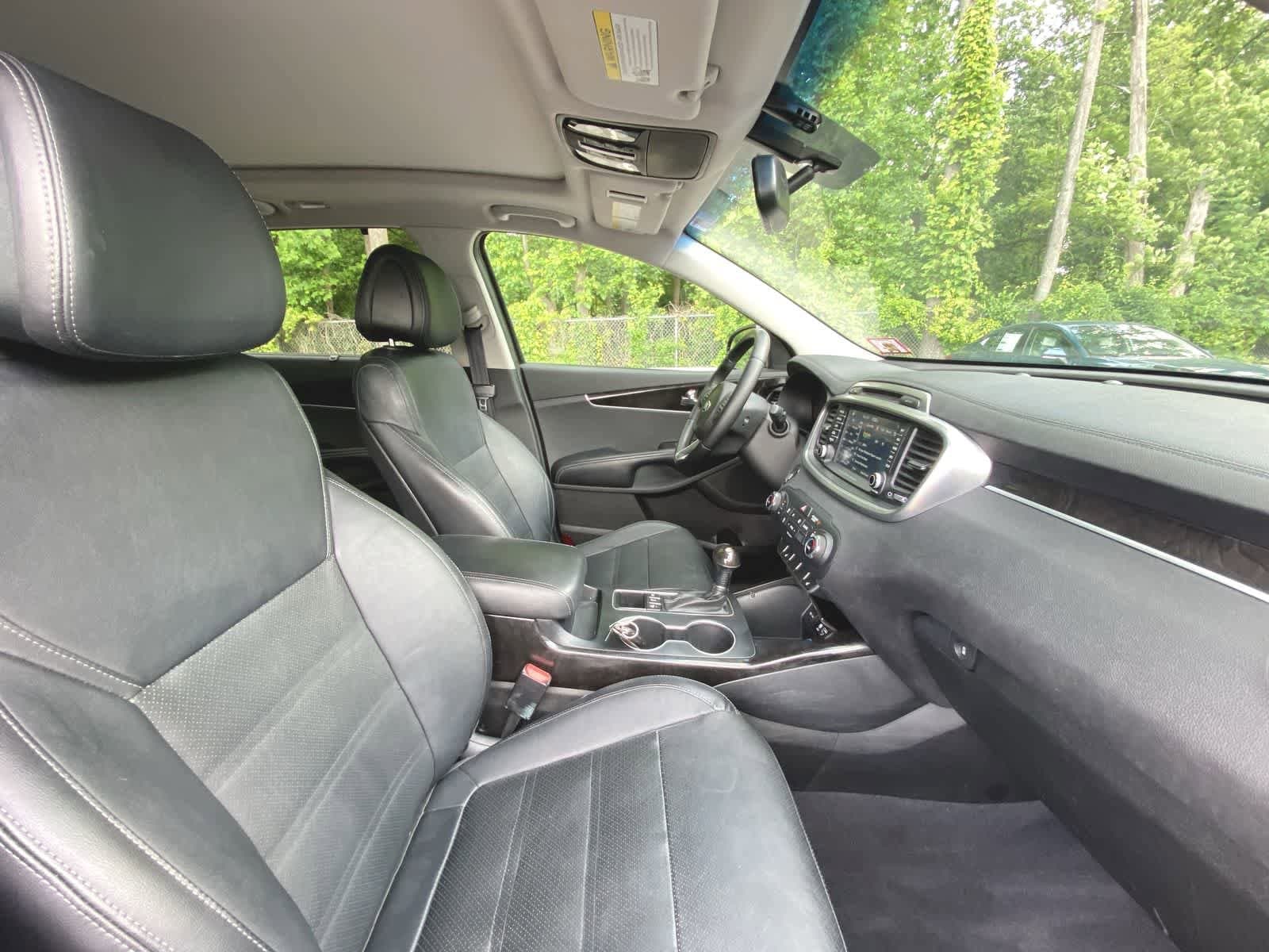 Thumbnail: 2016 Kia Sorento - 21