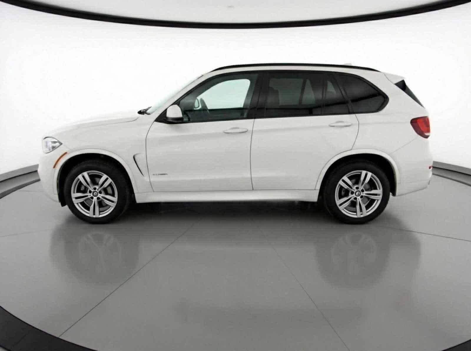 Thumbnail: 2017 BMW X5 - 7