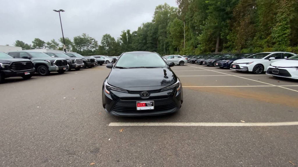 Used 2023 Toyota Corolla LE Sedan