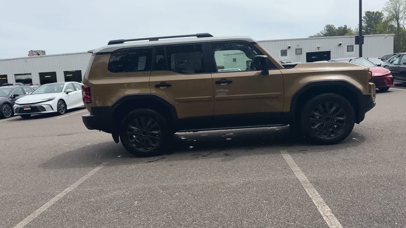 Thumbnail: 2026 Toyota Land Cruiser - 11