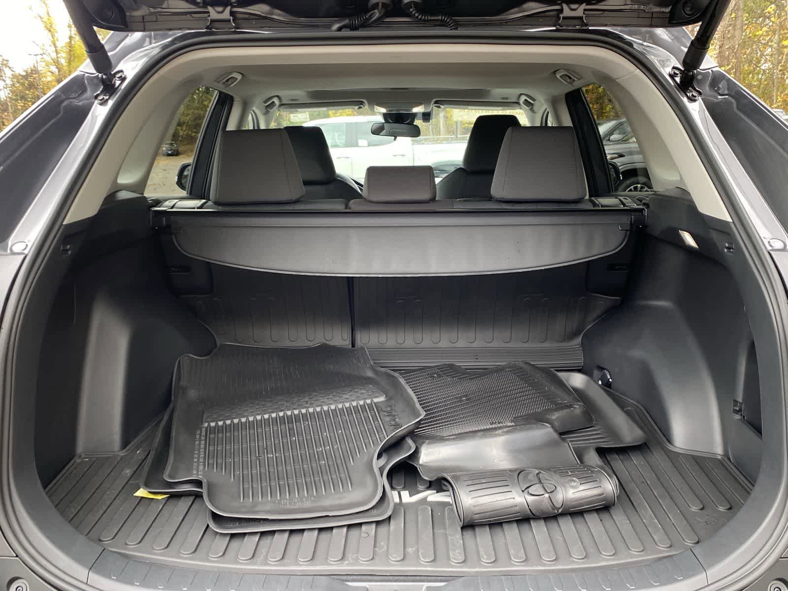 Thumbnail: 2025 Toyota RAV4 - 16