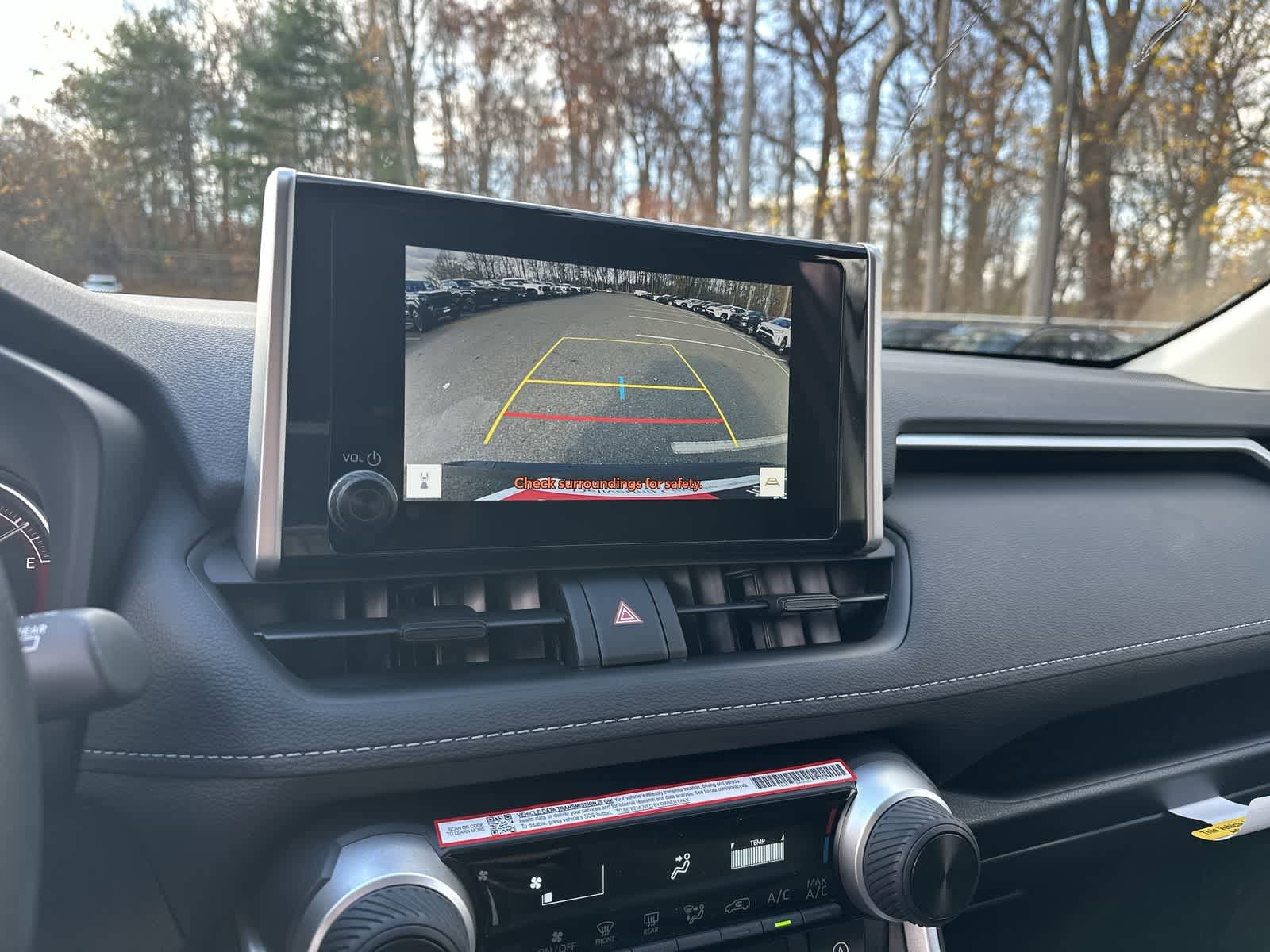 Thumbnail: 2025 Toyota RAV4 - 20