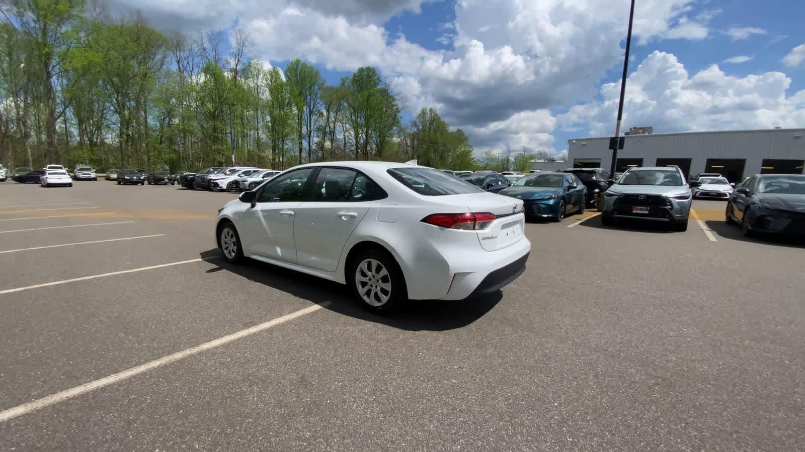 Thumbnail: 2025 Toyota Corolla - 7