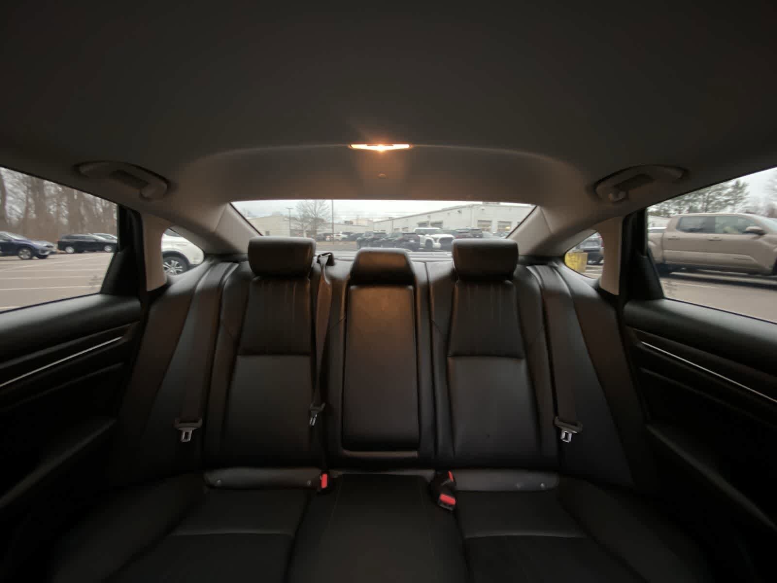 Thumbnail: 2019 Honda Accord - 31