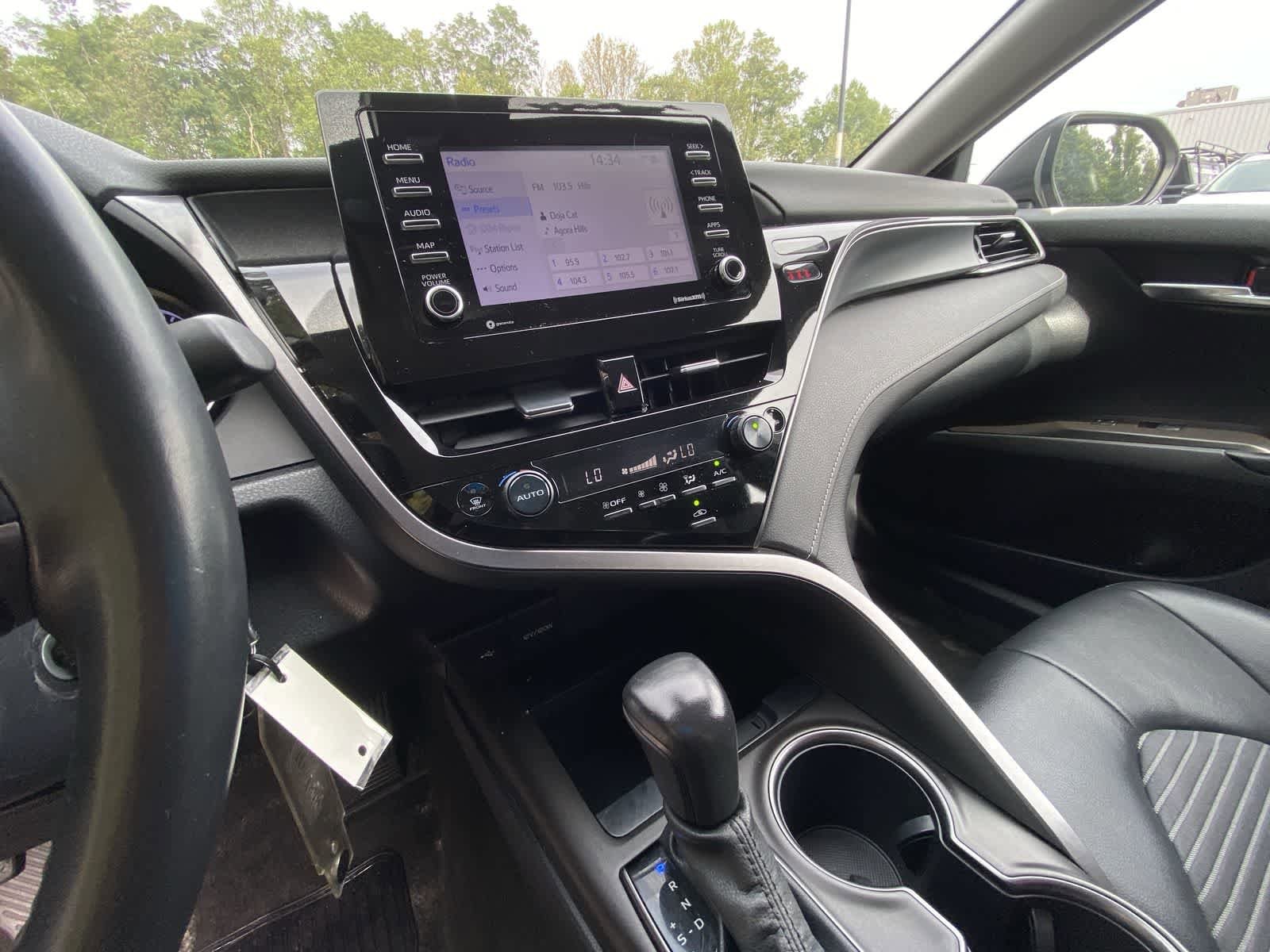 Thumbnail: 2023 Toyota Camry - 19