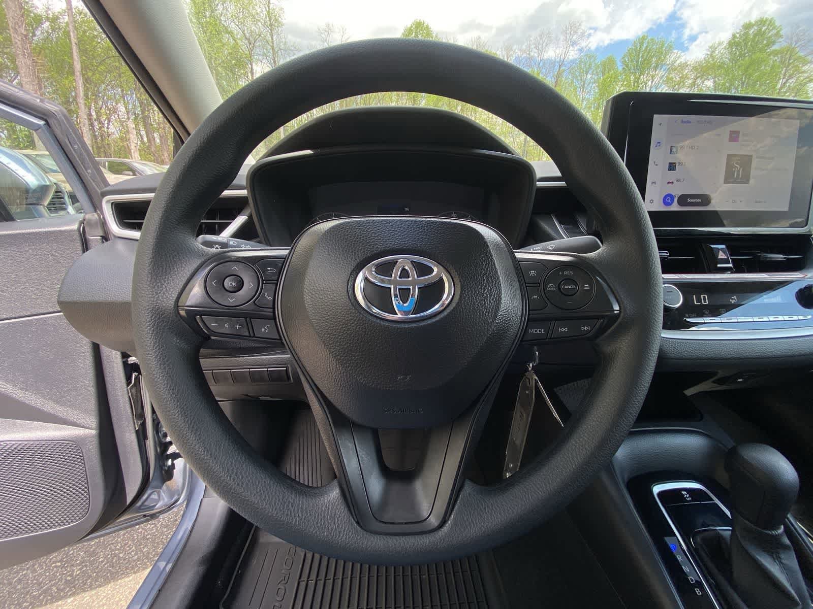 Thumbnail: 2025 Toyota Corolla - 27