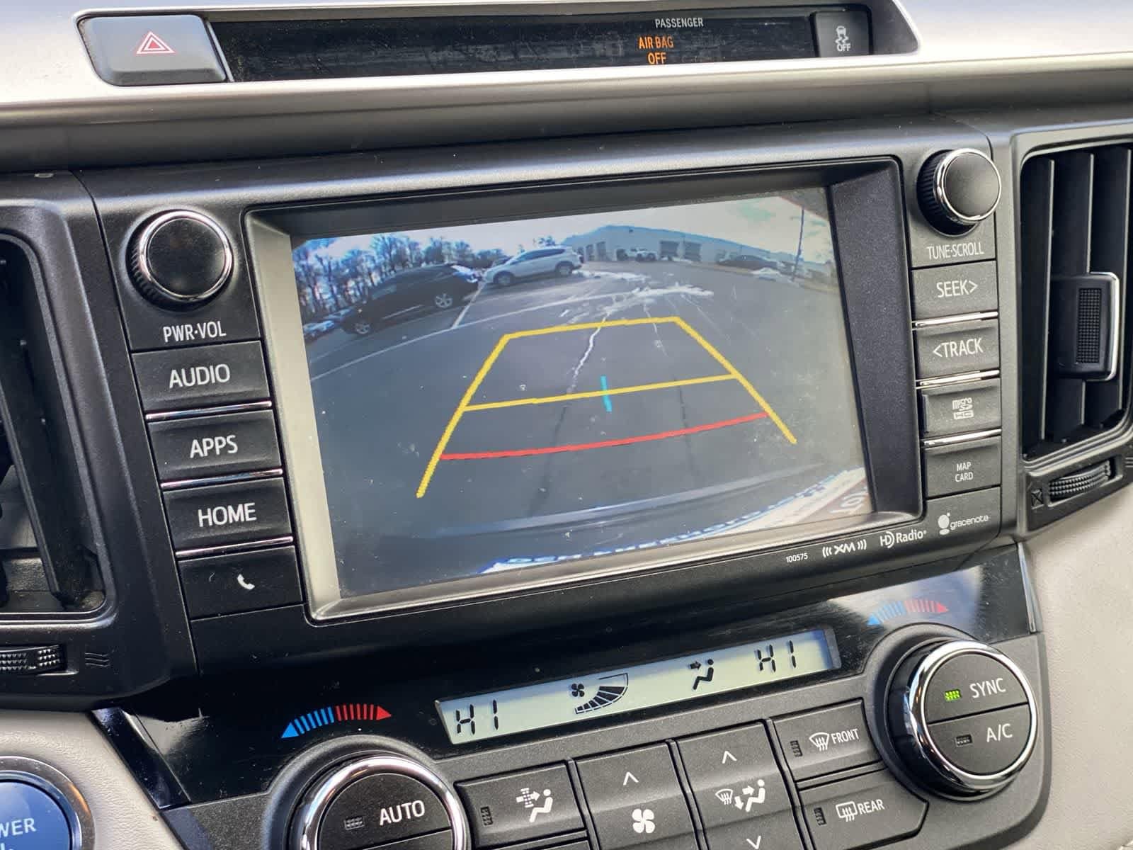 Thumbnail: 2016 Toyota RAV4 - 32