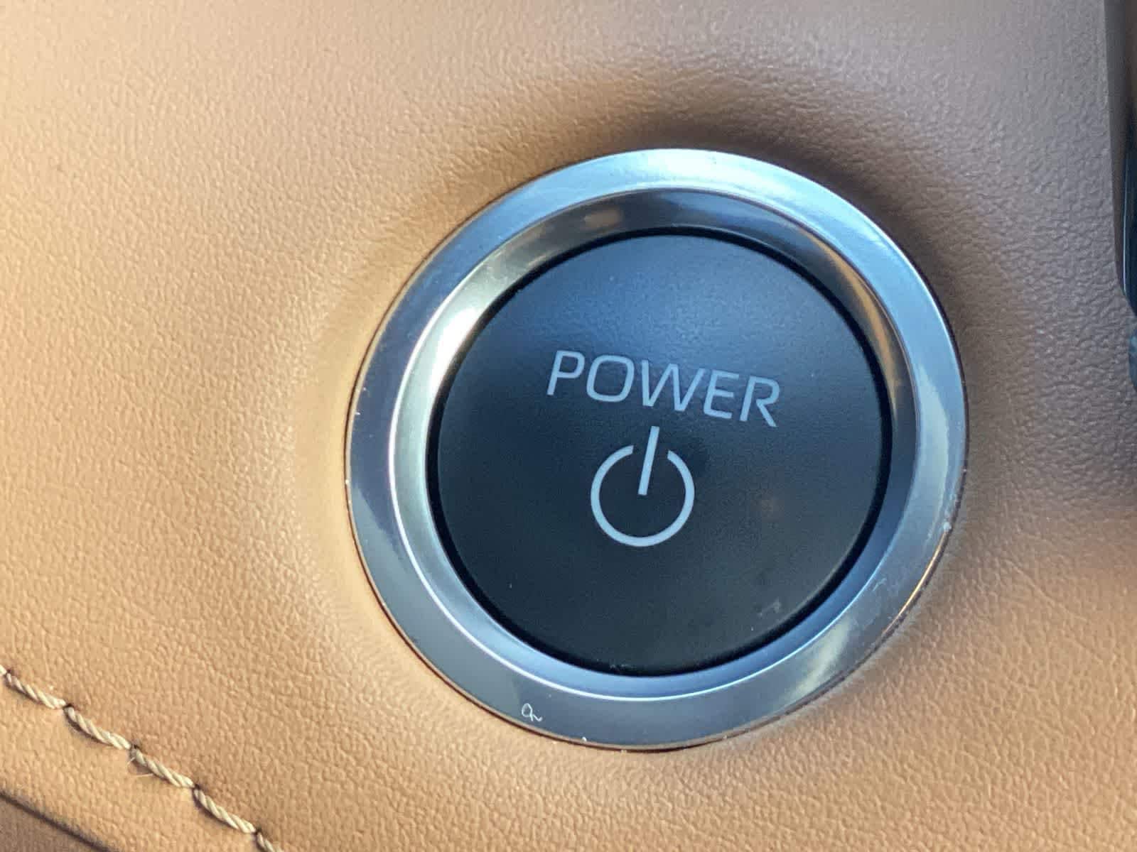 Thumbnail: 2025 Toyota Highlander - 35