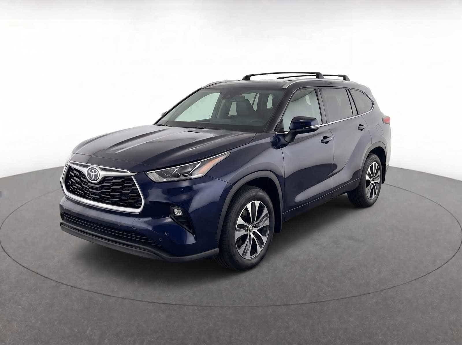 2023 Toyota Highlander XLE -
                  Freehold, NJ