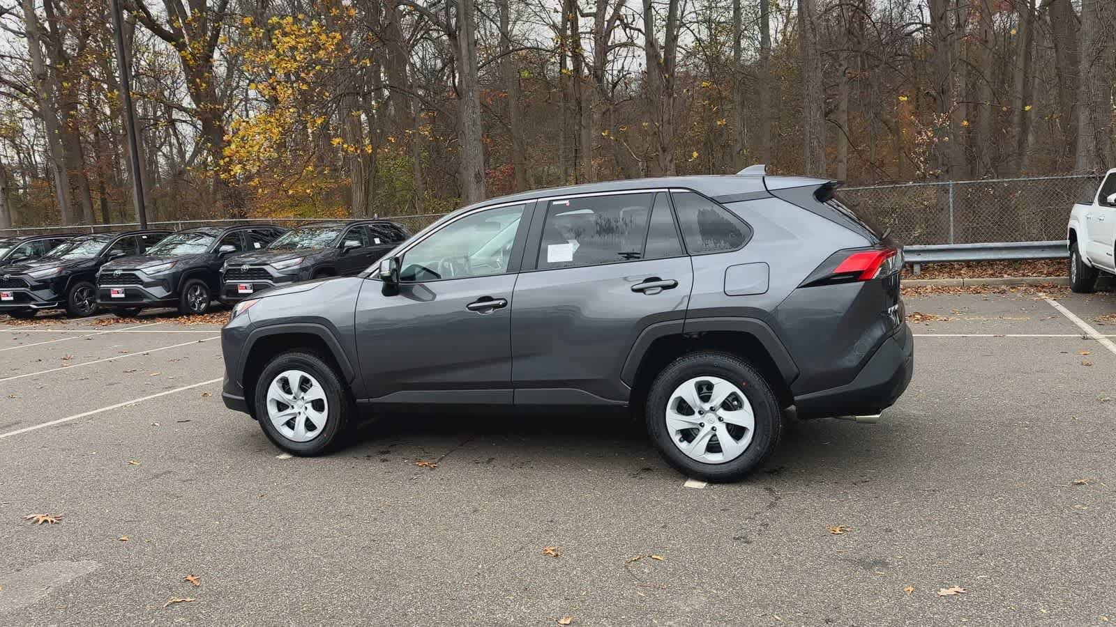 Thumbnail: 2025 Toyota RAV4 - 6