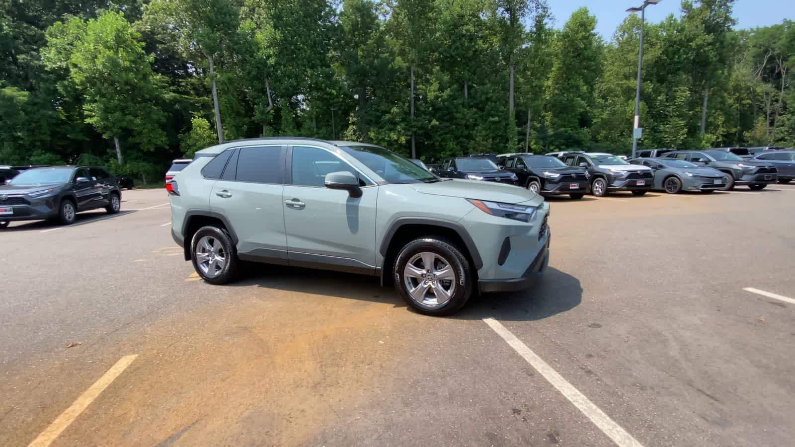 Thumbnail: 2022 Toyota RAV4 - 2