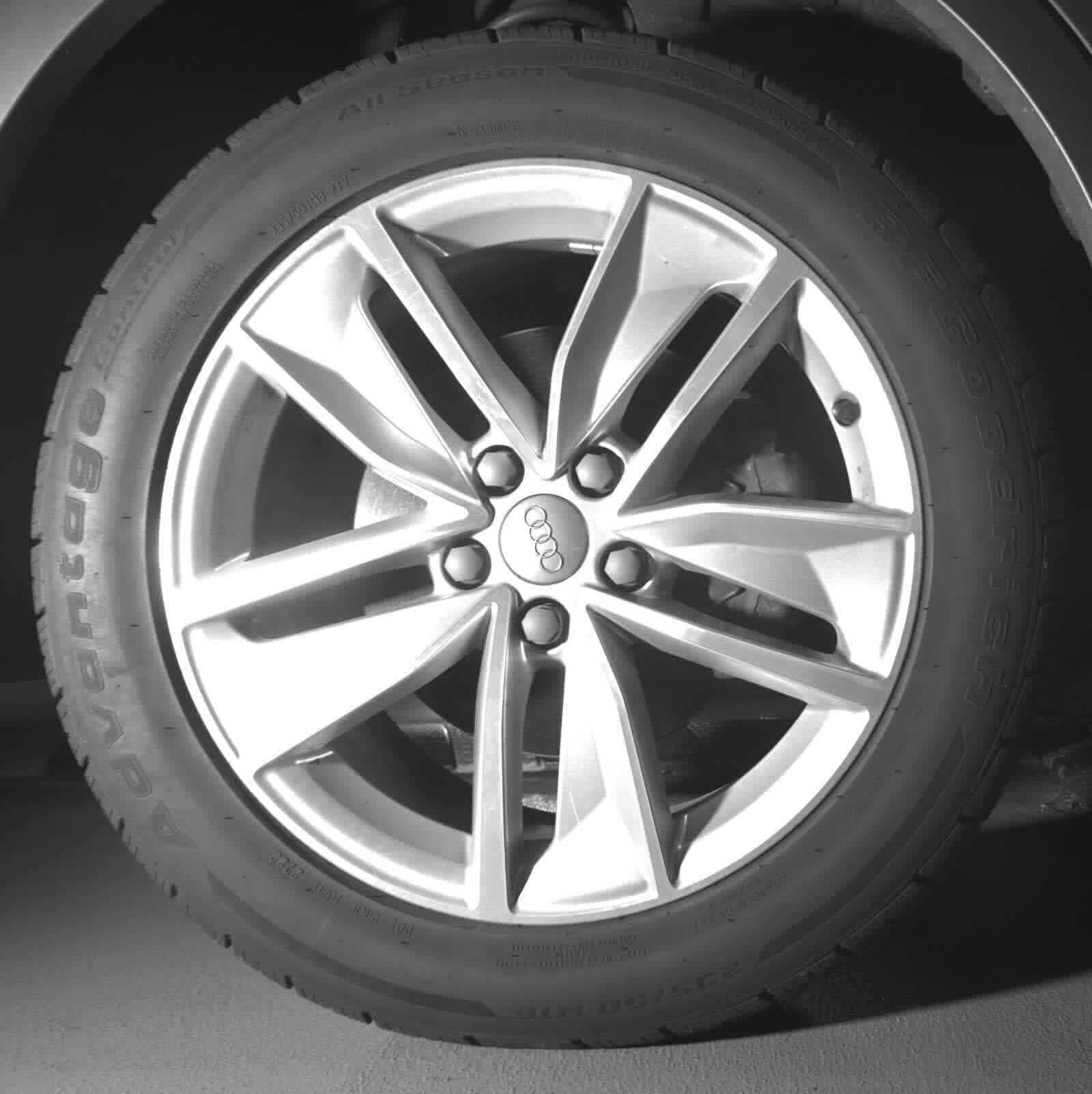 Thumbnail: 2017 Audi Q3 - 11