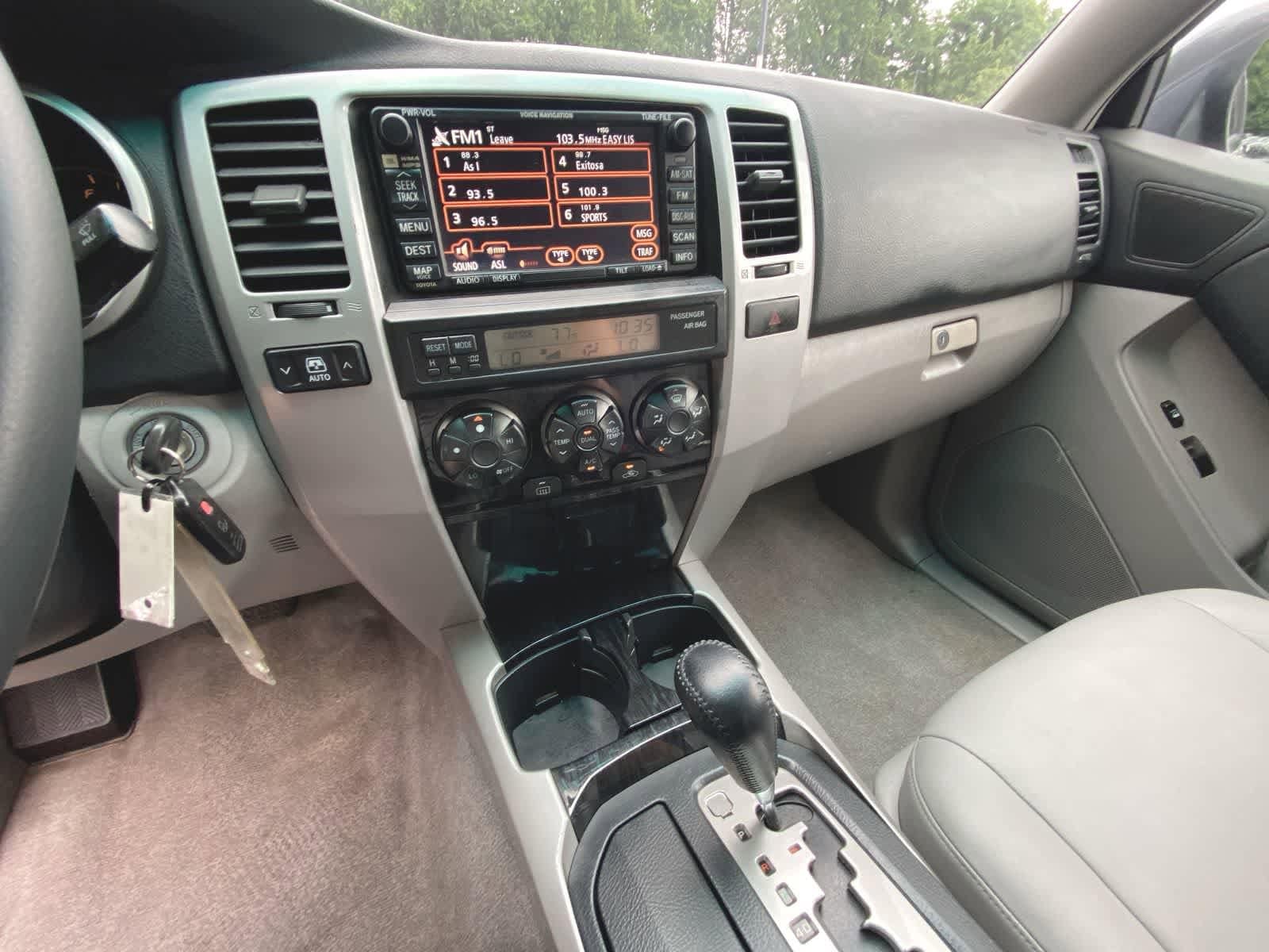 Thumbnail: 2008 Toyota 4Runner - 21