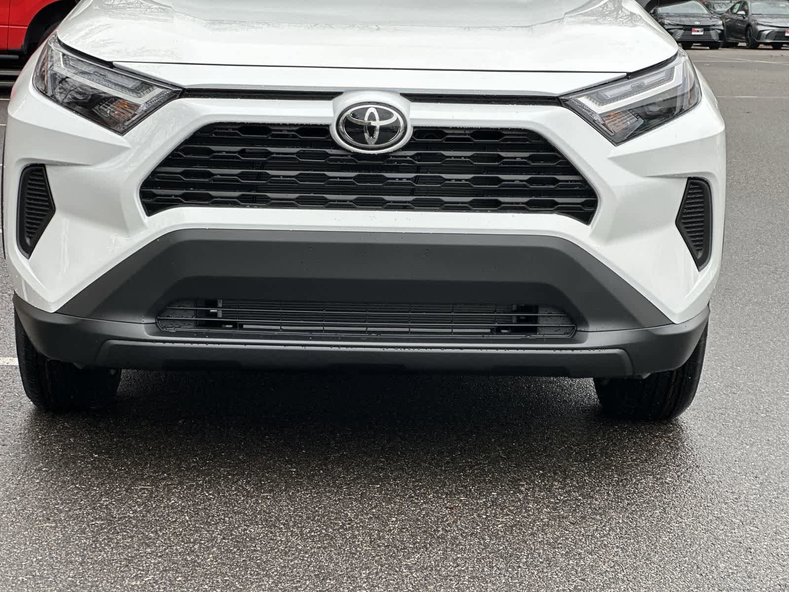 Thumbnail: 2025 Toyota RAV4 - 14