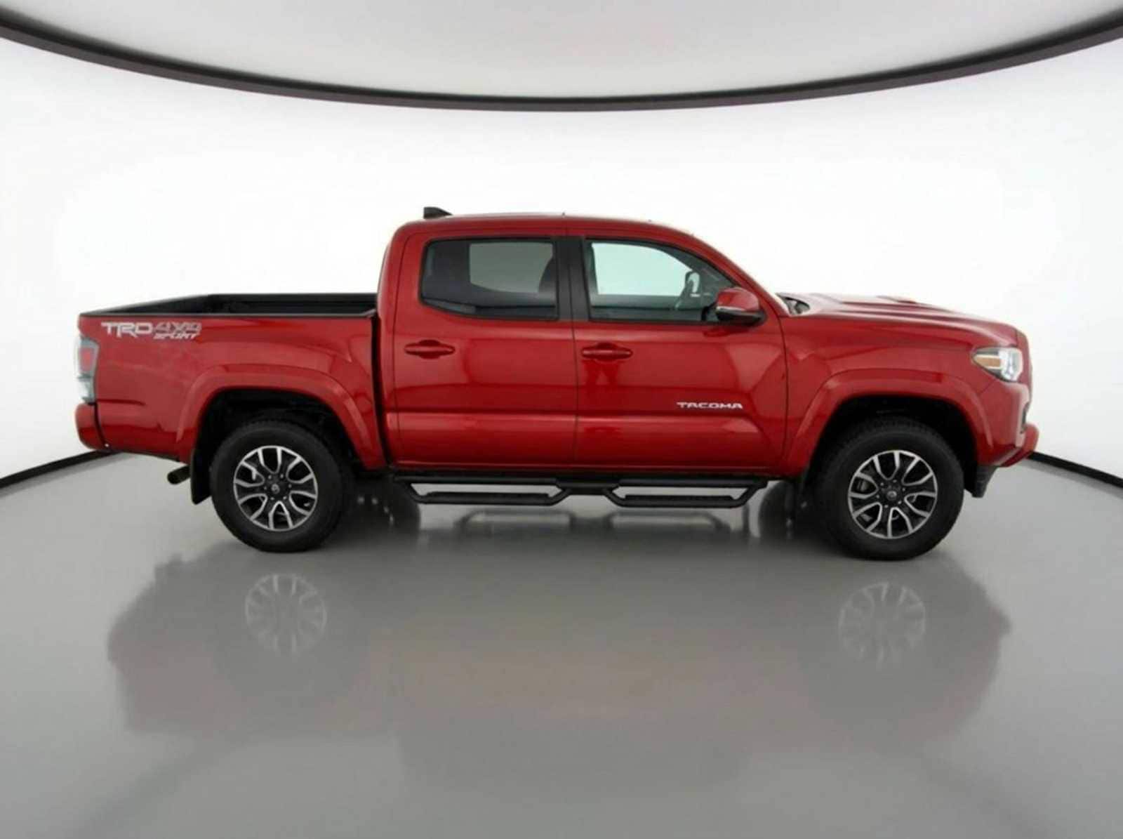 Thumbnail: 2022 Toyota Tacoma - 5