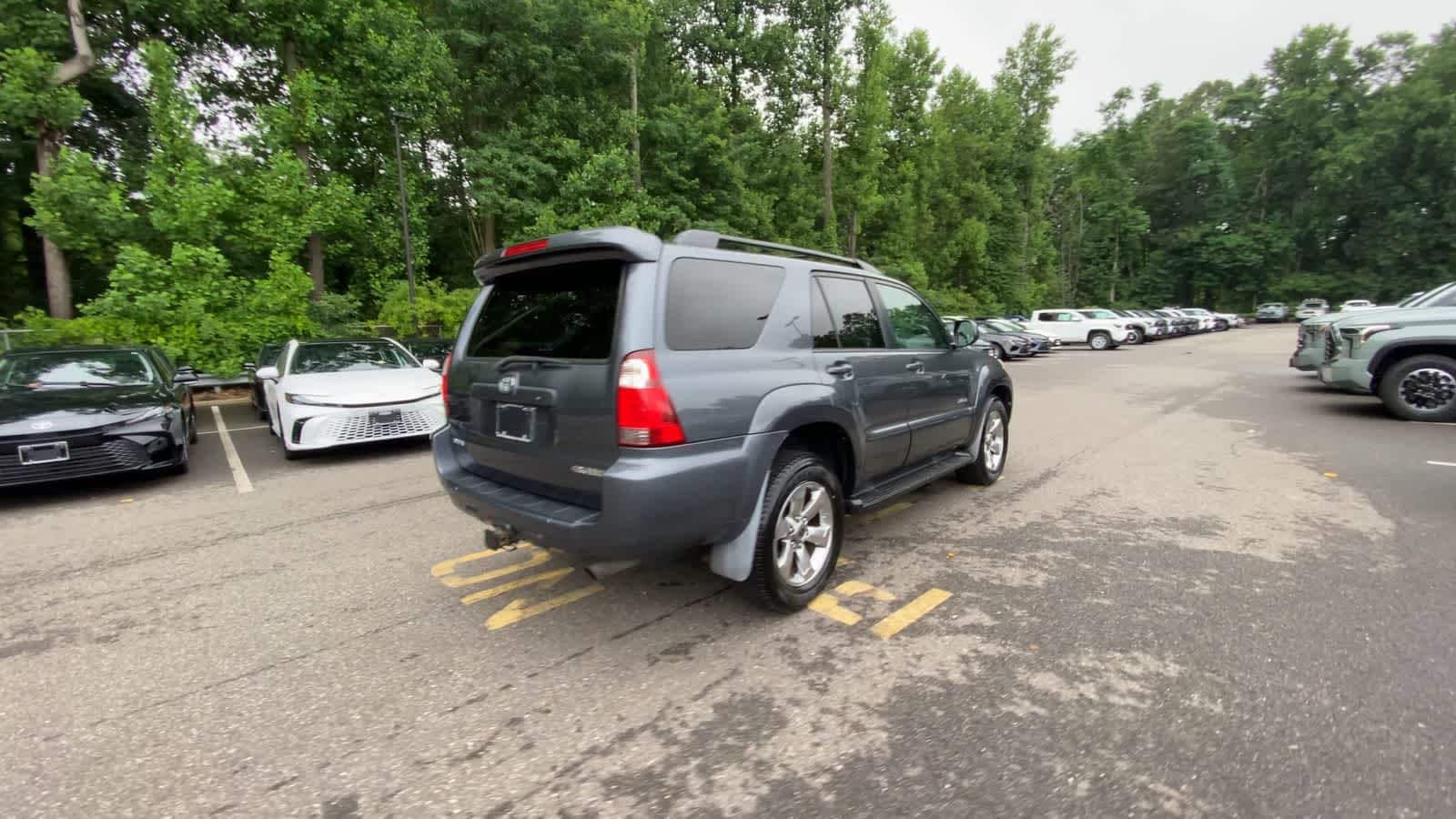 Thumbnail: 2008 Toyota 4Runner - 8
