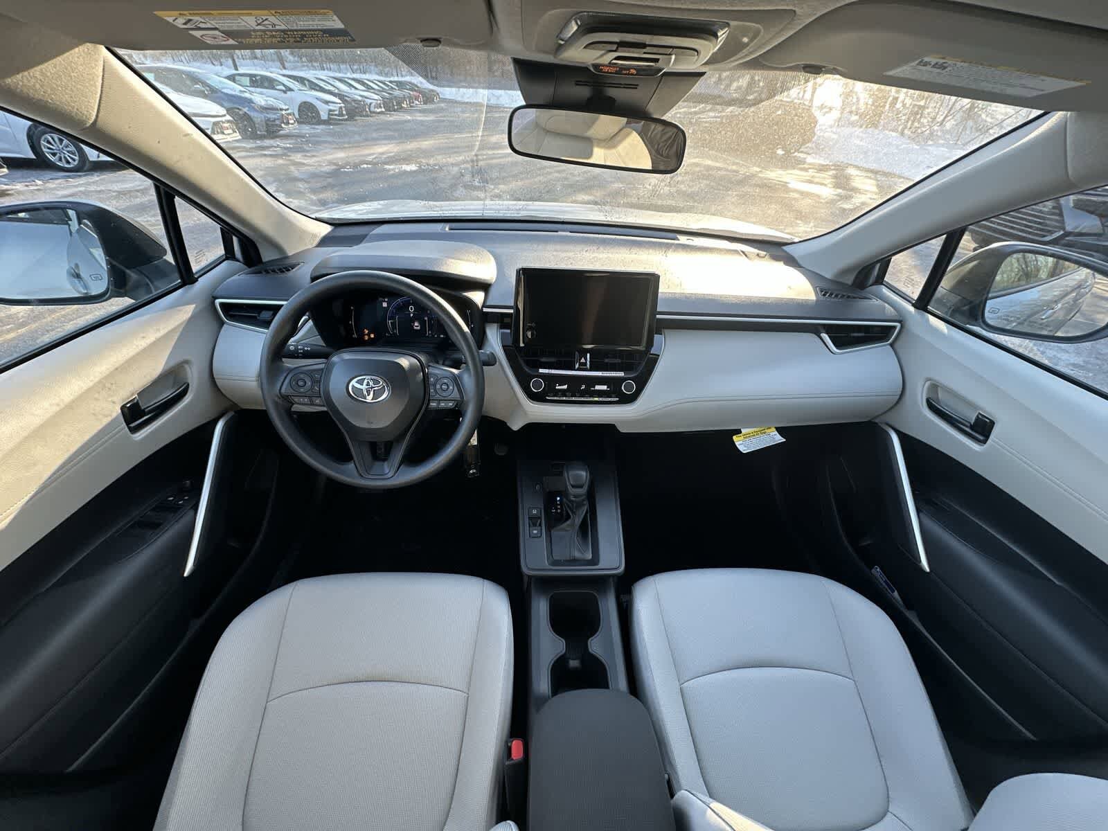 Thumbnail: 2026 Toyota Corolla Cross - 49