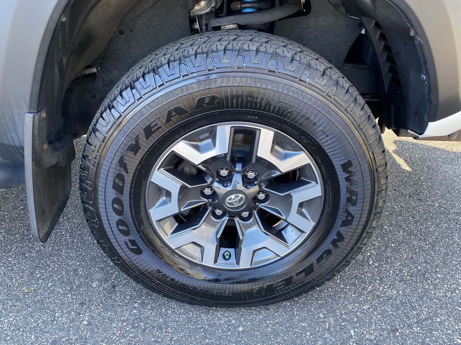 Thumbnail: 2021 Toyota Tacoma - 17