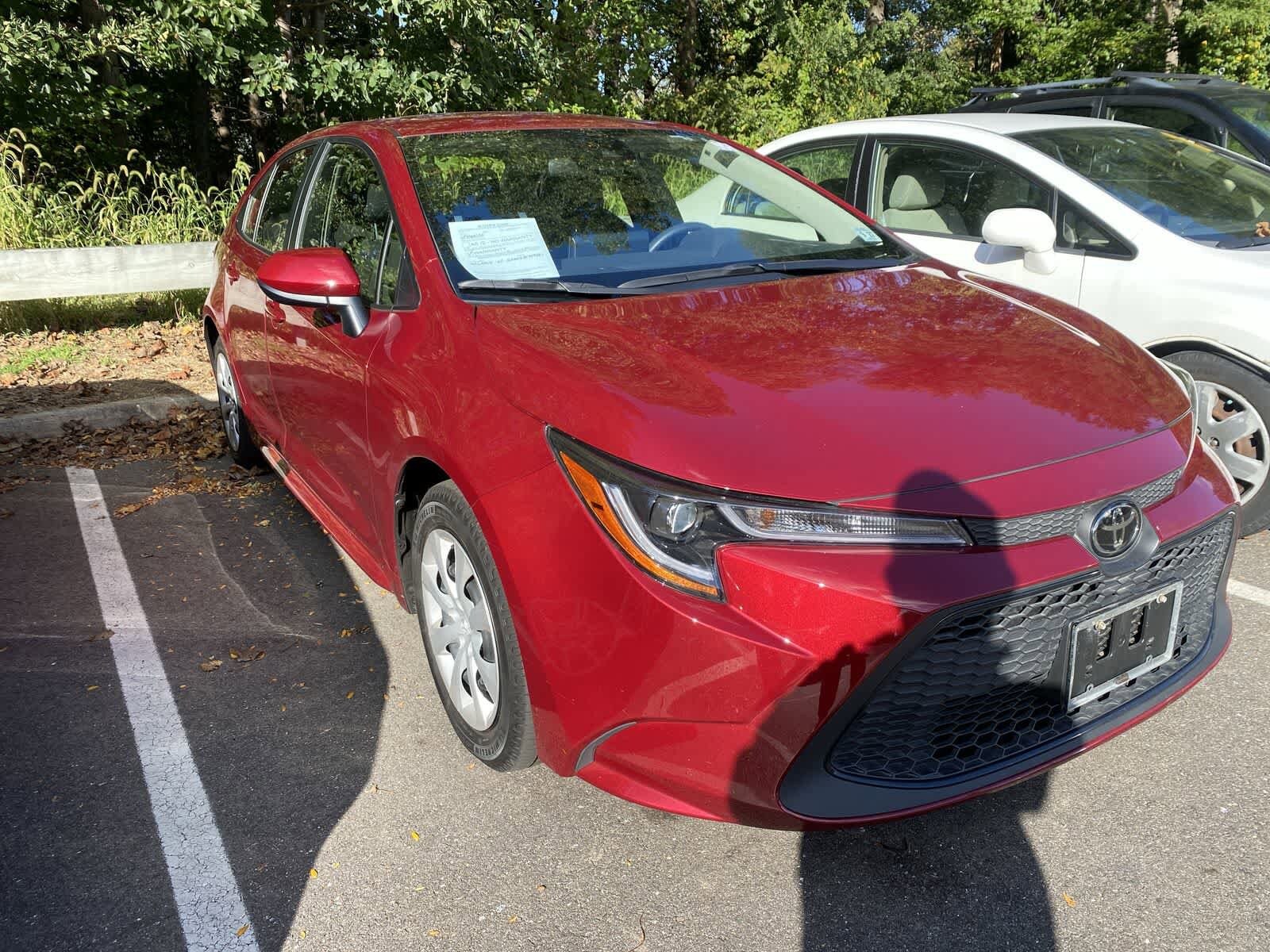 2022 Toyota Corolla LE photo 3